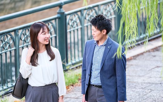 さまざまな業界の知識が身に付く幅広い訪問先
